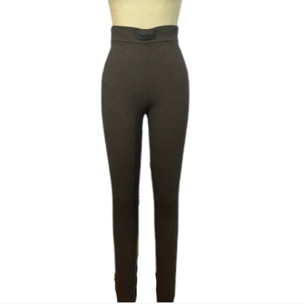 Essentials Charcoal/ Chocolate Ribbed Leggings Size M - Picture 4 of 12